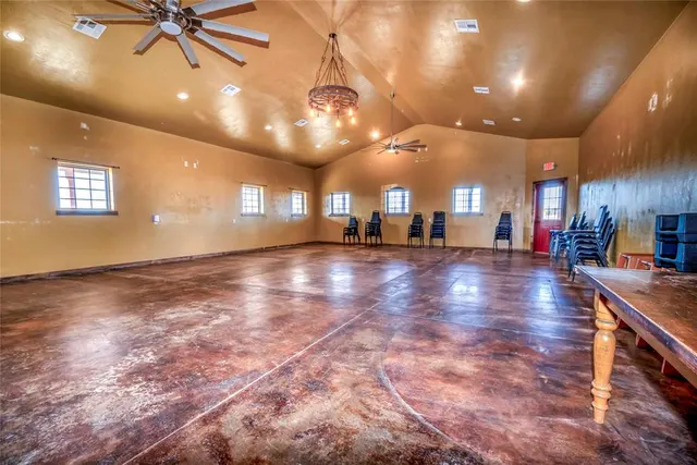 Photo 6 — 1401 N Broadway, Davenport, OK 74026
