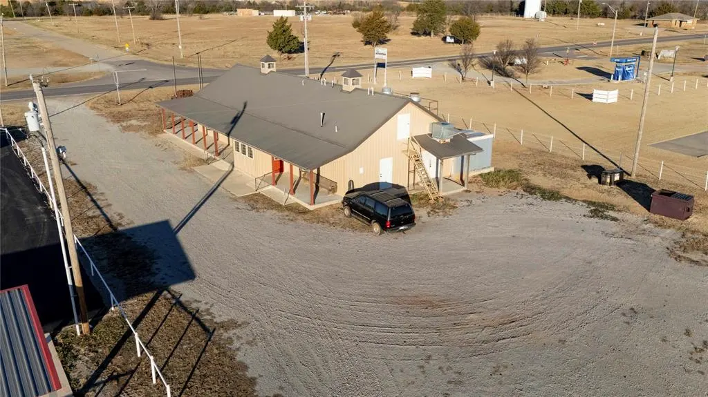 Photo 27 — 1401 N Broadway, Davenport, OK 74026