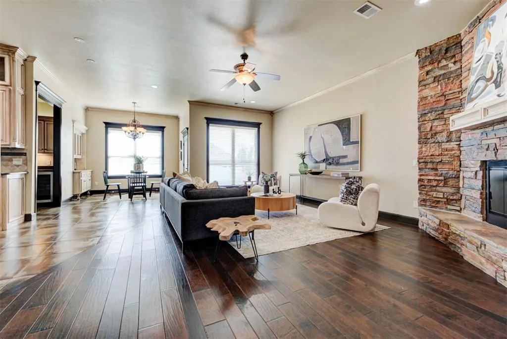 Photo 5 — 628 N Timber Road, Midwest City, OK 73130