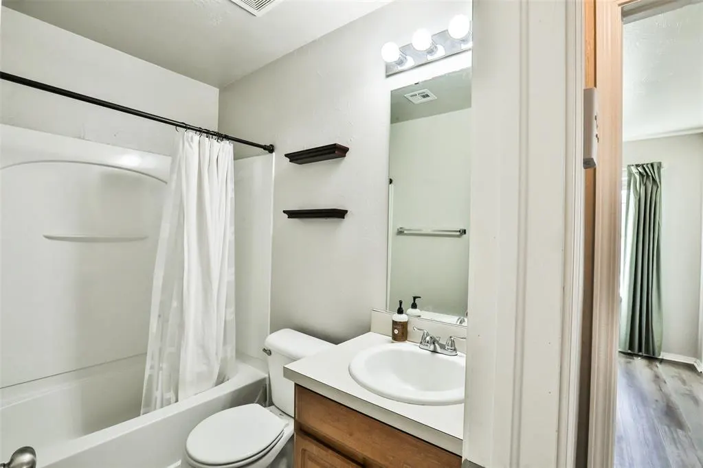 Photo 22 — 15604 Camellia Road, Oklahoma City, OK 73170
