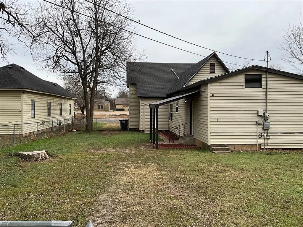 Photo 25 — 220 N Harrison Avenue, Shawnee, OK 74801