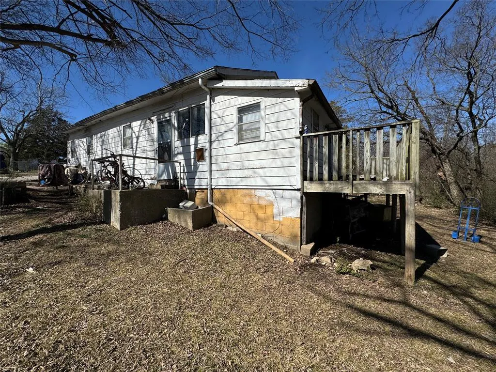 Front exterior — 340 N 9th Street, Seminole, OK 74868