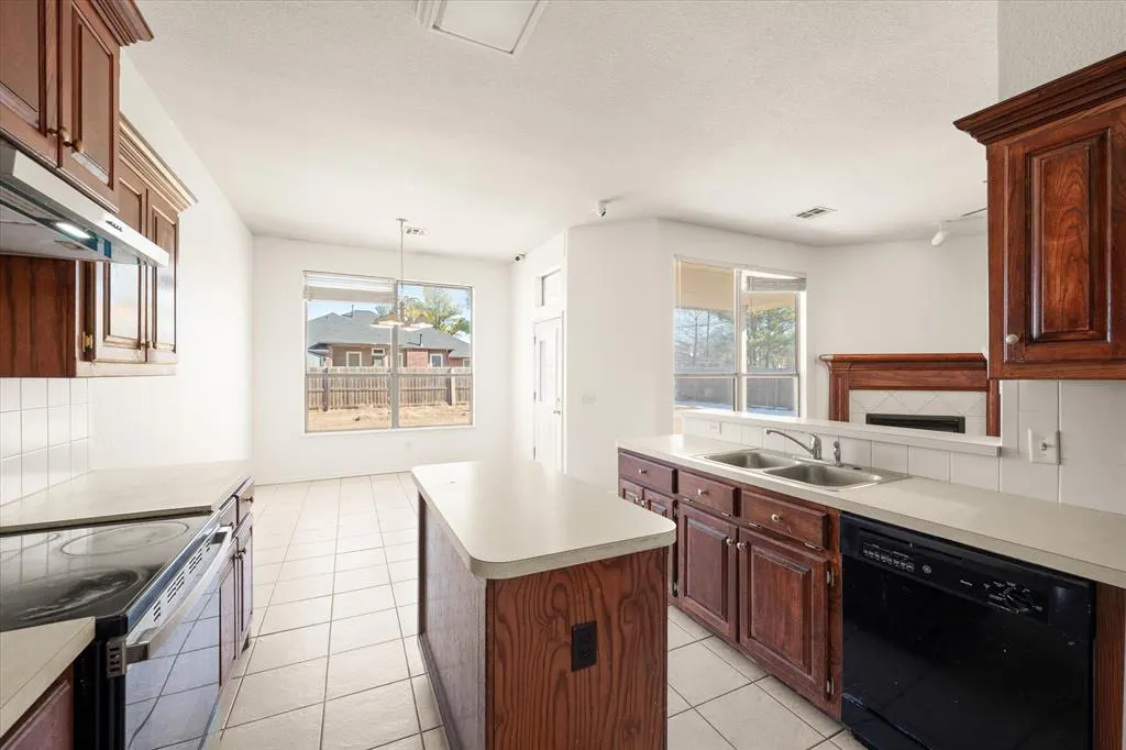 Photo 12 — 1313 Melisa Drive, Norman, OK 73071