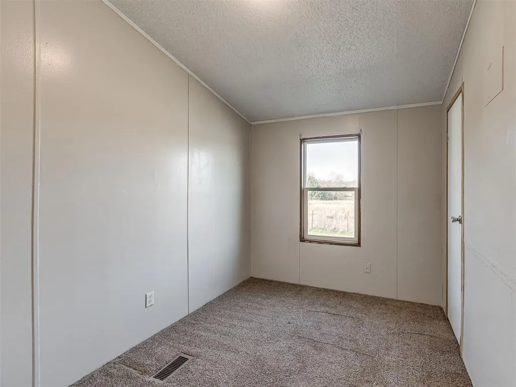 Photo 17 — 16872 Drummond Road, Shawnee, OK 74801