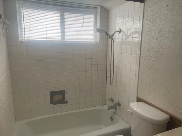 Photo 4 — 5016 S By Pass Terrace, Oklahoma City, OK 73119