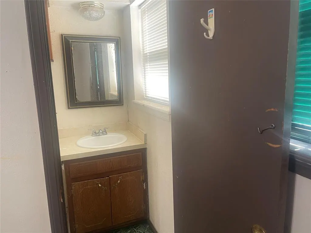 Photo 8 — 5016 S By Pass Terrace, Oklahoma City, OK 73119