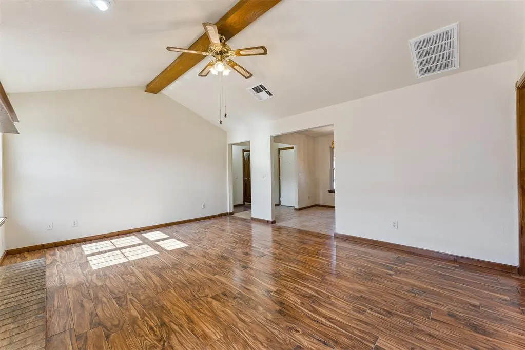 Photo 9 — 9828 Railroad, Midwest City, OK 73130