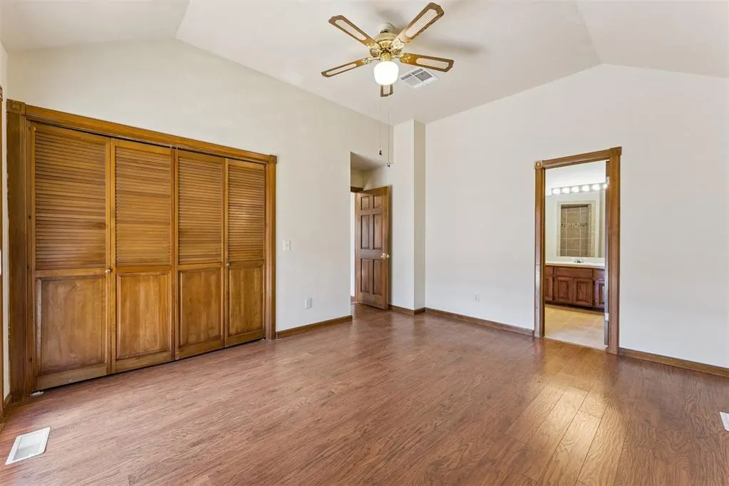 Photo 22 — 9828 Railroad, Midwest City, OK 73130