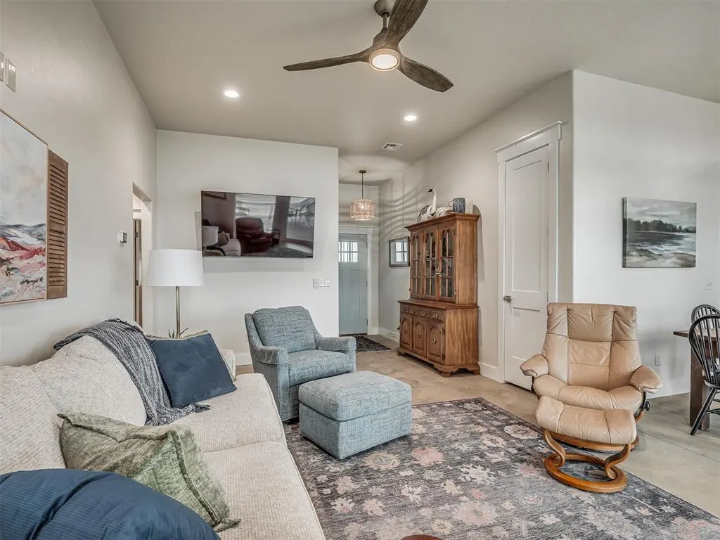 Photo 9 — 500 Belt Street, Eufaula, OK 74432