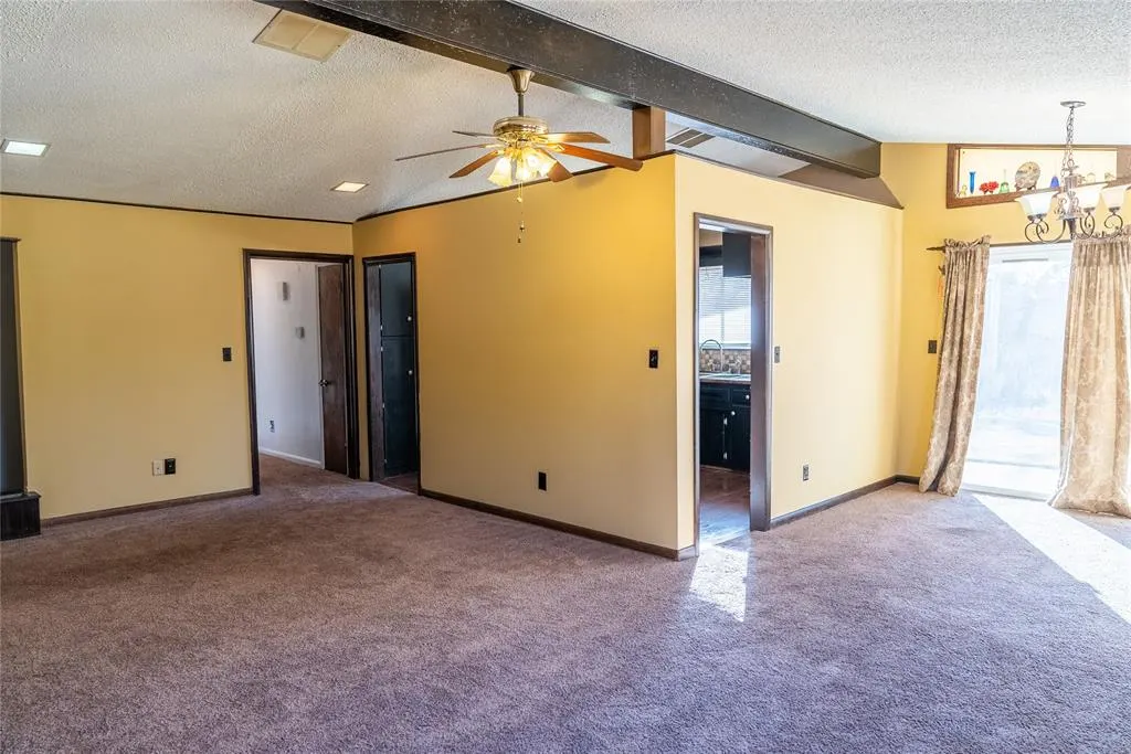 Photo 4 — 2728 NE 99th Street, Oklahoma City, OK 73131