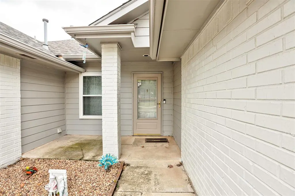 Photo 3 — 3124 SW 121st Street, Oklahoma City, OK 73170