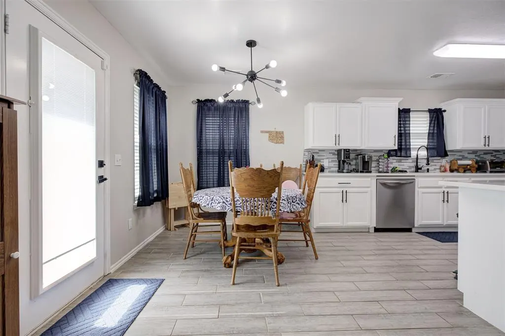 Photo 10 — 3124 SW 121st Street, Oklahoma City, OK 73170
