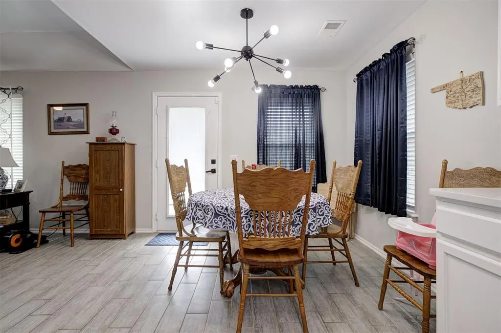 Photo 11 — 3124 SW 121st Street, Oklahoma City, OK 73170
