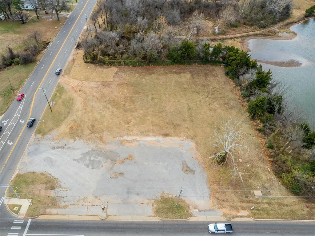 Photo 8 — NE 23rd Street, Midwest City, OK 73141