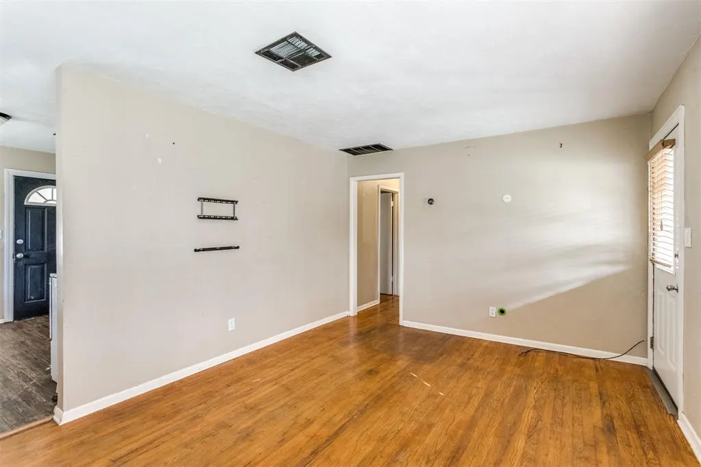 Photo 10 — 4529 NW 33rd Street, Oklahoma City, OK 73122