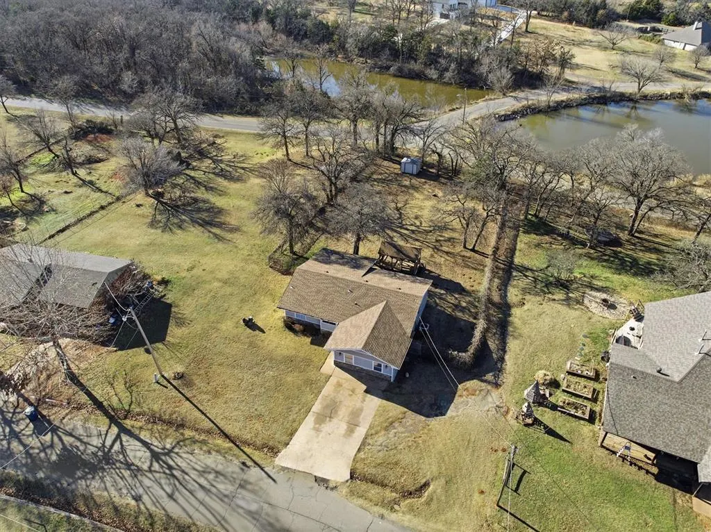 Photo 9 — 6505 West Drive, Guthrie, OK 73044