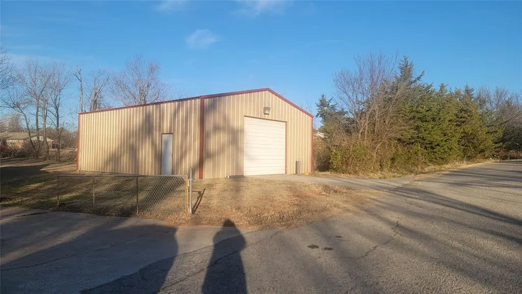 Photo 15 — 9417 Spring Road, Newalla, OK 74857