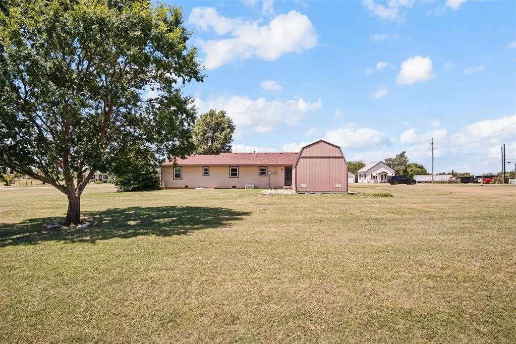 Photo 36 — 419 N Elma Avenue, Okeene, OK 73763