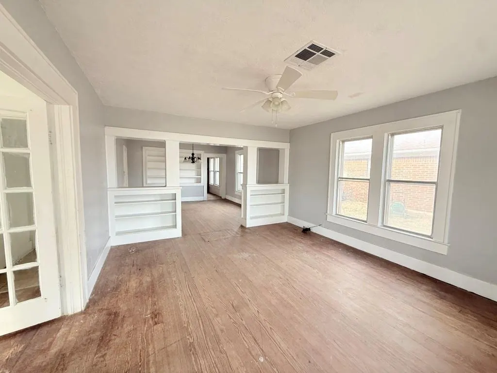 Photo 5 — 203 N Rush Avenue, Rush Springs, OK 73082