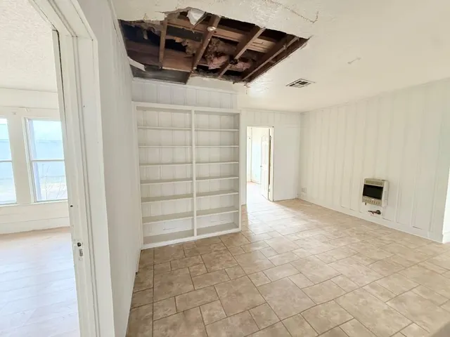 Photo 8 — 203 N Rush Avenue, Rush Springs, OK 73082