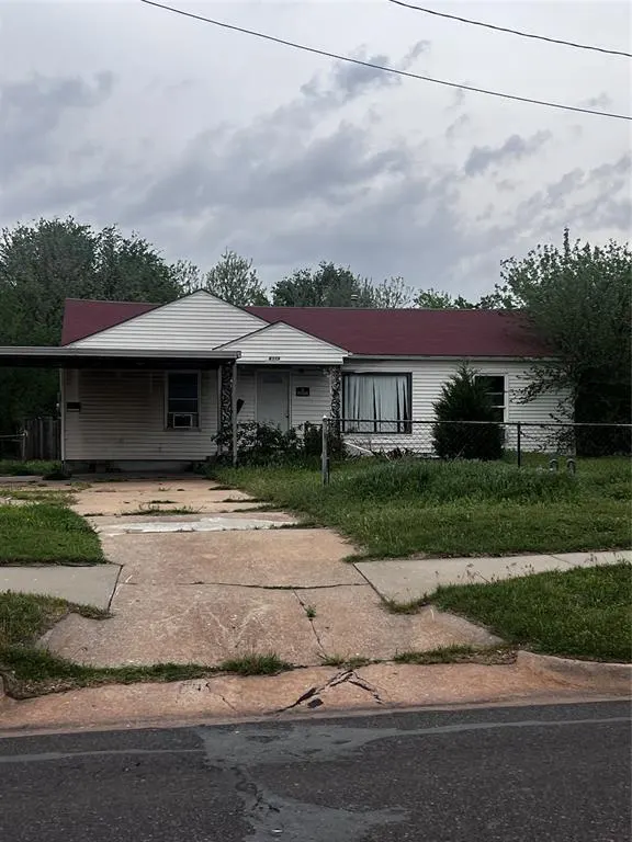 Photo 2 — 8319 NE 10th Street, Midwest City, OK 73110