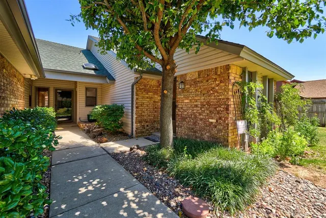 Photo 2 — Address unavailable, Oklahoma City, OK 73139
