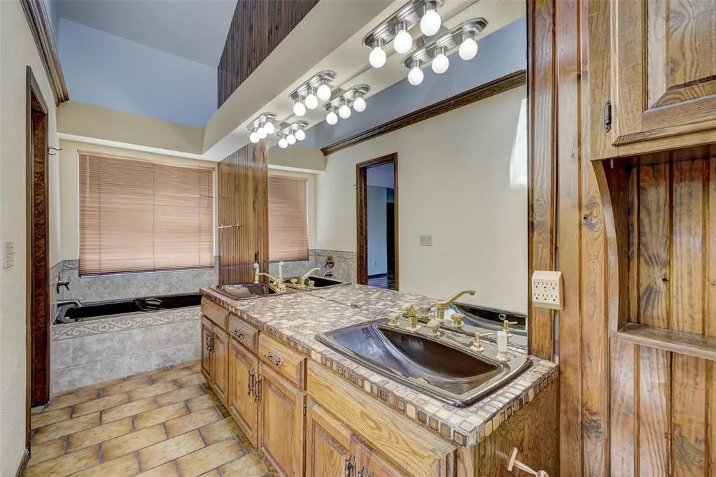 Photo 21 — Address unavailable, Oklahoma City, OK 73139