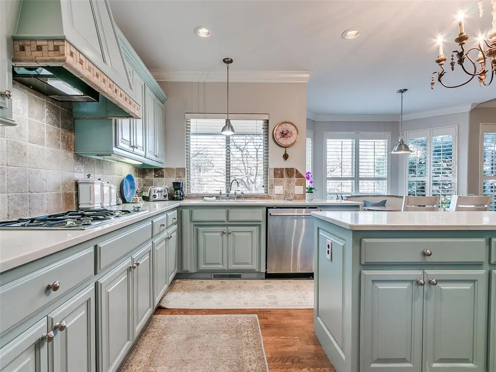 Photo 16 — 2701 Century Drive, Edmond, OK 73013