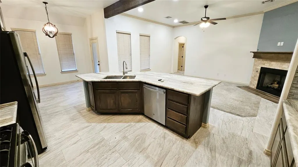 Photo 13 — 1801 Savannah Lane, Edmond, OK 73003