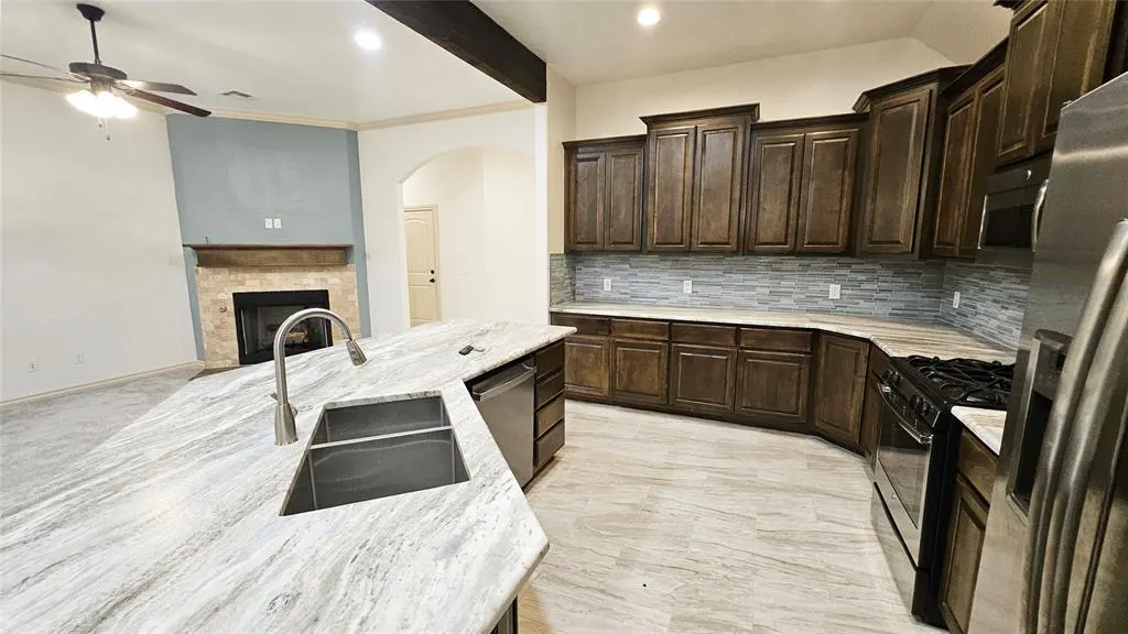 Photo 14 — 1801 Savannah Lane, Edmond, OK 73003