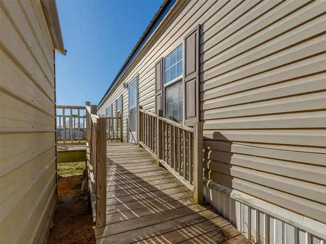 Photo 7 — 10088 351st St, Blanchard, OK 73010