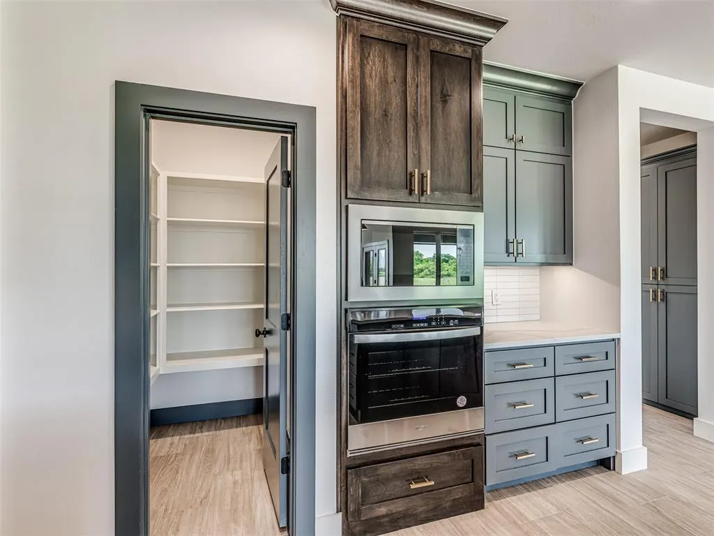 Photo 17 — 6881 Lake View Court, Cashion, OK 73016
