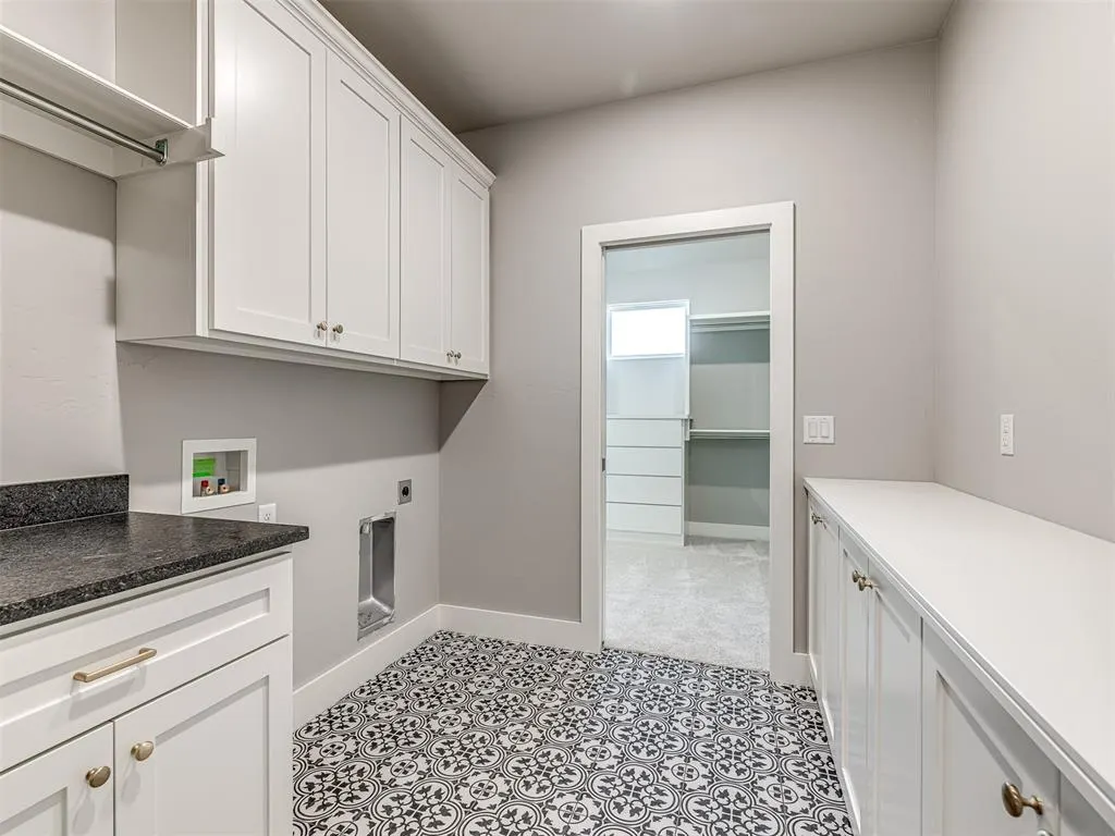 Photo 35 — 6881 Lake View Court, Cashion, OK 73016