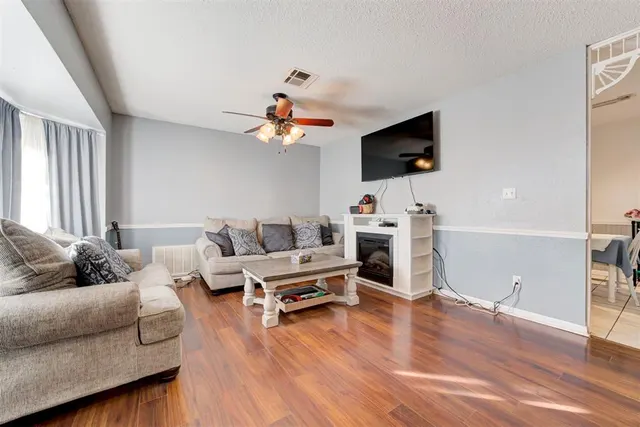 Photo 7 — 10 Red Oak Road, Shawnee, OK 74804