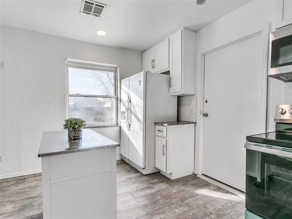 Photo 13 — 508 Gayclifee Terrace, Edmond, OK 73003