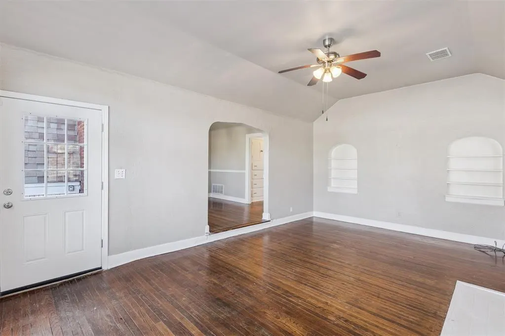 Photo 5 — 1220 NW 43rd Street, Oklahoma City, OK 73118
