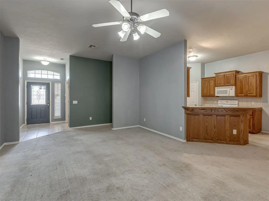 Photo 9 — 2316 SW 96th Street, Oklahoma City, OK 73159