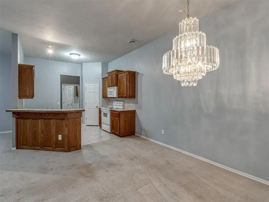 Photo 13 — 2316 SW 96th Street, Oklahoma City, OK 73159