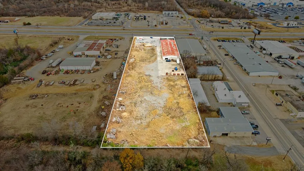 Front exterior — 1107 N Shawnee Street, Muskogee, OK 74801