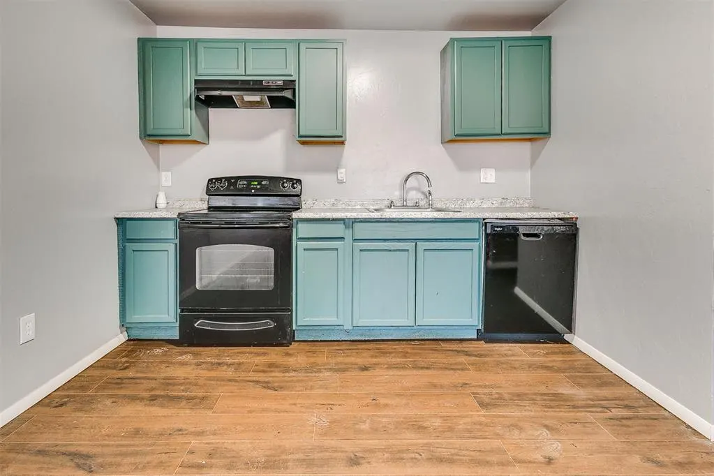 Photo 2 — 9720 NE 29th Street, Oklahoma City, OK 73141