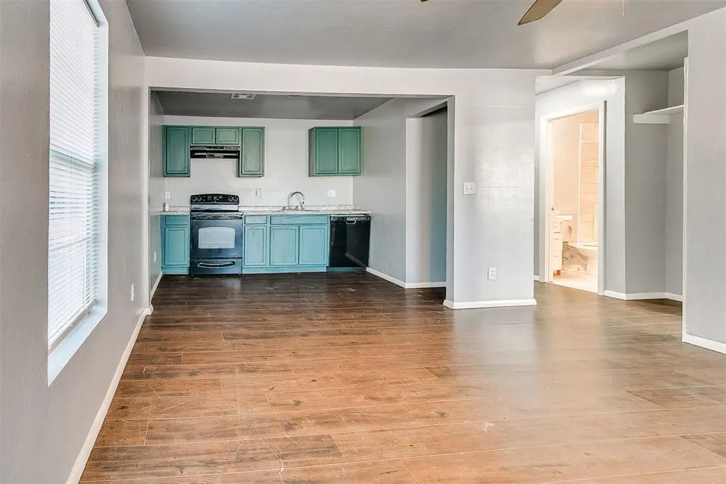 Photo 4 — 9720 NE 29th Street, Oklahoma City, OK 73141