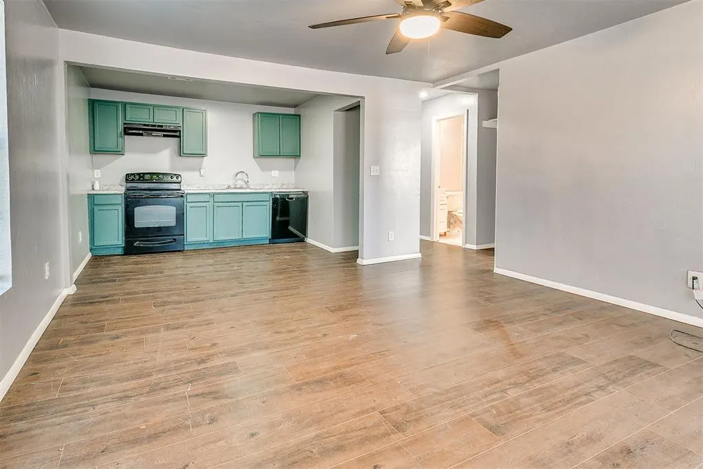 Photo 5 — 9720 NE 29th Street, Oklahoma City, OK 73141