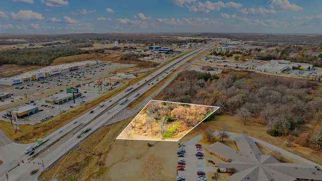 Photo 5 — 1075 S George Nigh Expressway, McAlester, OK 74501