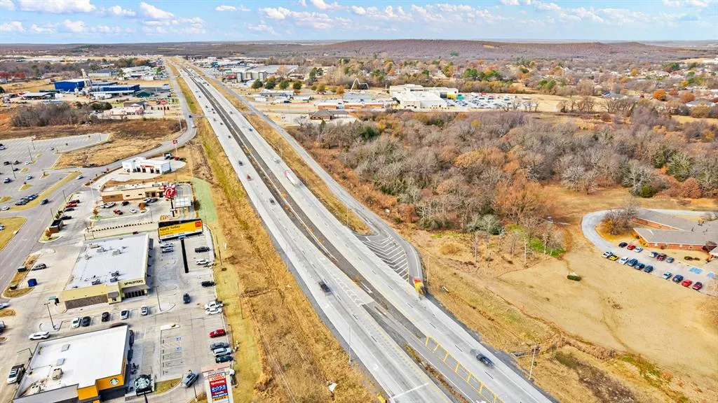 Photo 17 — 1075 S George Nigh Expressway, McAlester, OK 74501