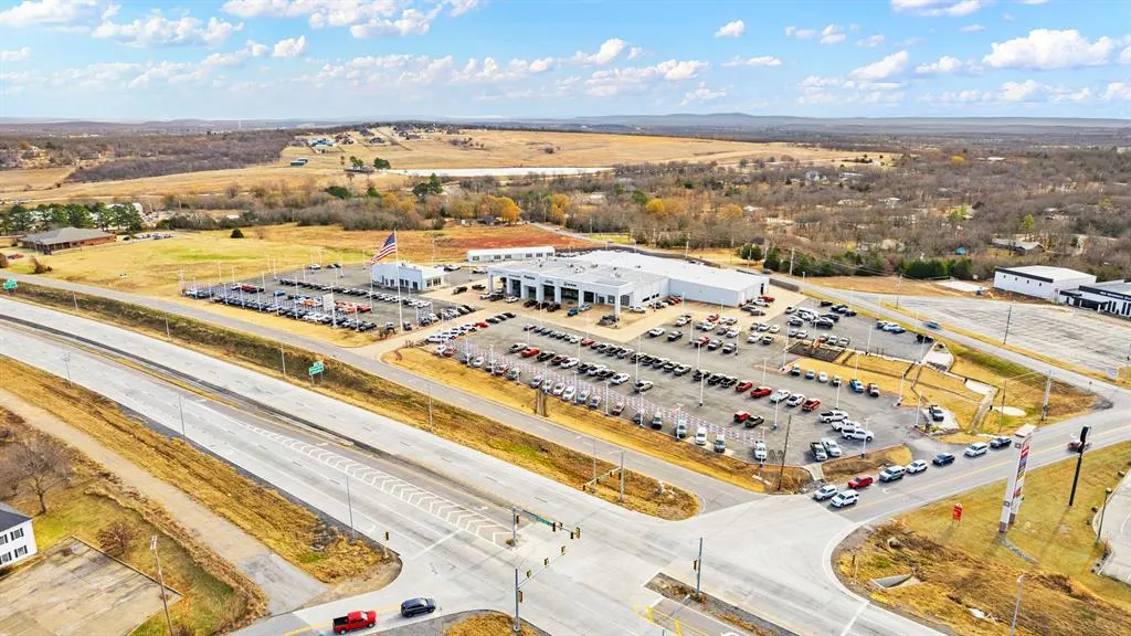 Photo 23 — 1075 S George Nigh Expressway, McAlester, OK 74501