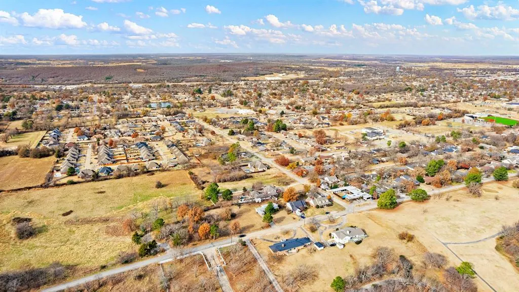 Photo 29 — 1075 S George Nigh Expressway, McAlester, OK 74501