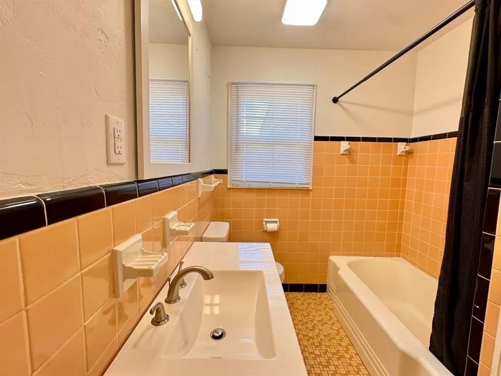 Photo 10 — 1304 Downing Street, Oklahoma City, OK 73120
