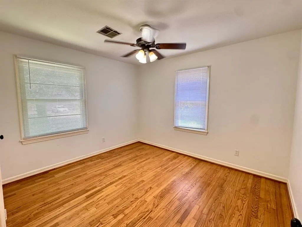 Photo 11 — 1304 Downing Street, Oklahoma City, OK 73120
