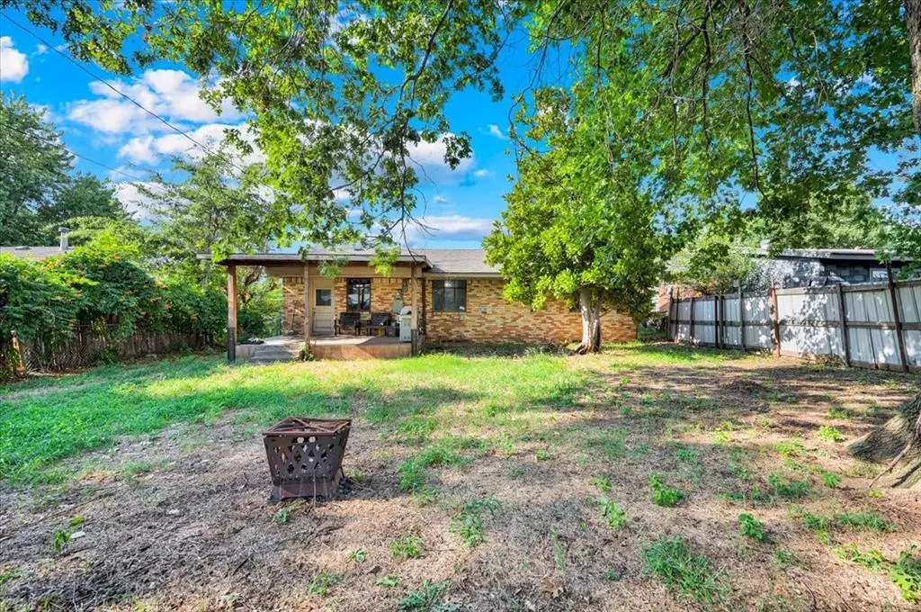 Photo 23 — 5416 NW 46th Terrace, Warr Acres, OK 73122