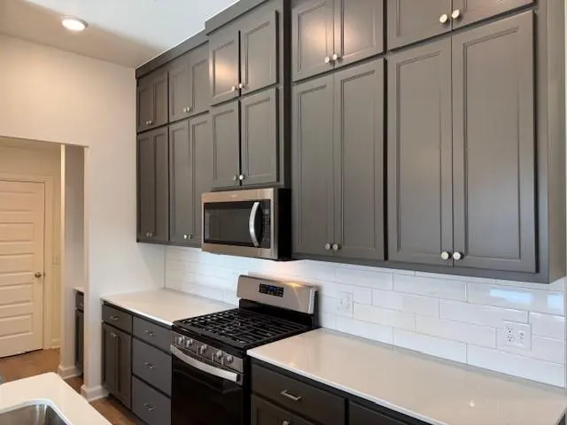 Photo 10 — 16016 Switchgrass Place, Oklahoma City, OK 73170